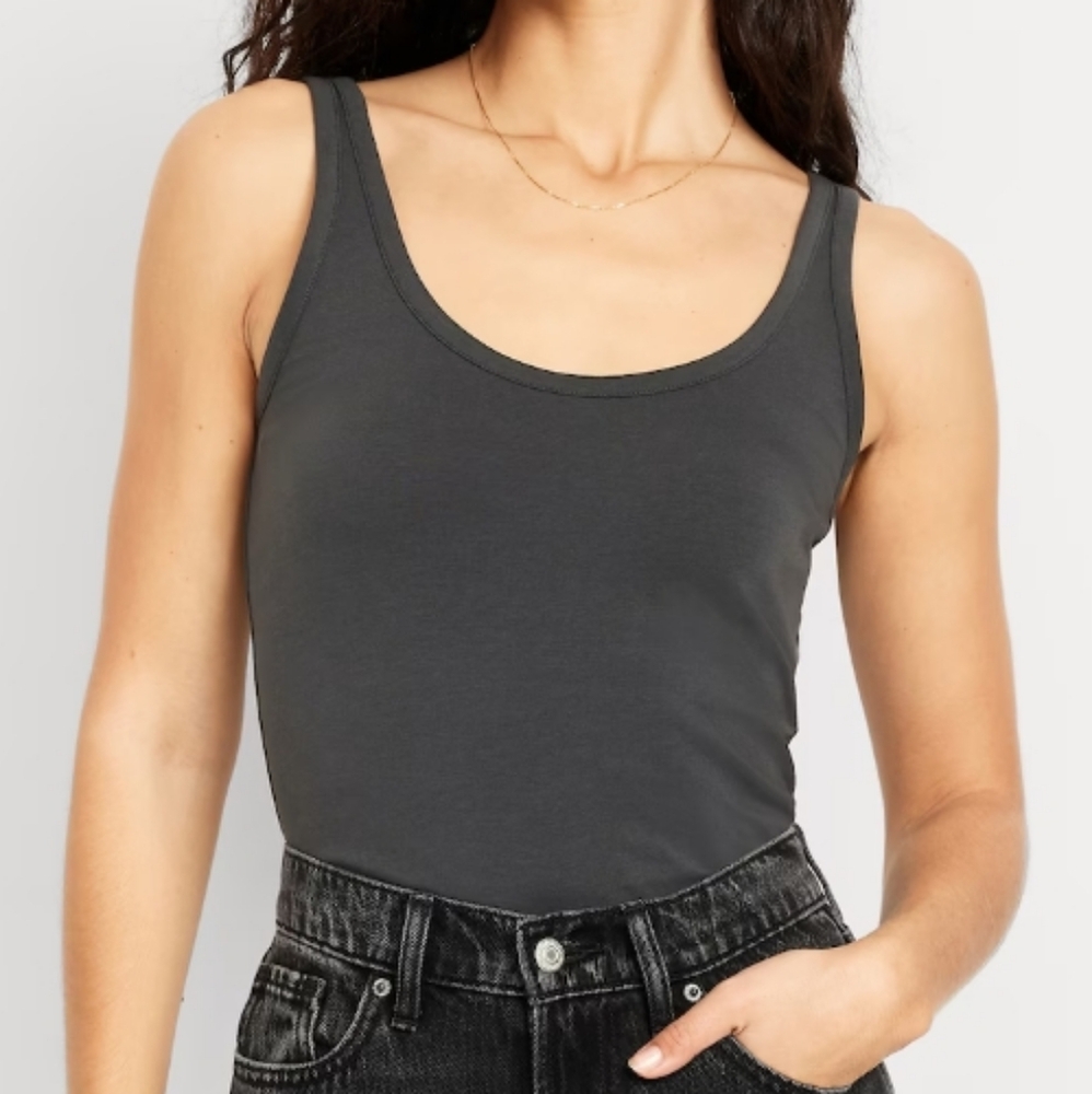 Old Navy Women's Charcoal Tank Top